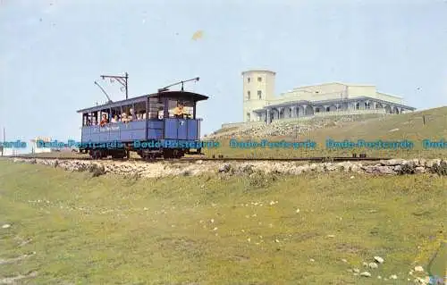 R064844 Straßenbahn und Great Orme Hotel. Llandudno