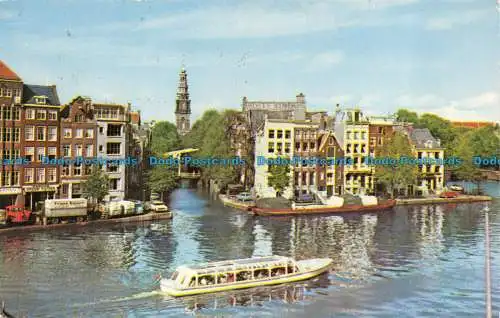 R064889 Amsterdam. Binnen Amstel in Groenburgwal