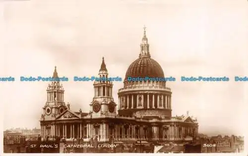 R076512 St. Pauls Kathedrale. London. Valentinstag. RP