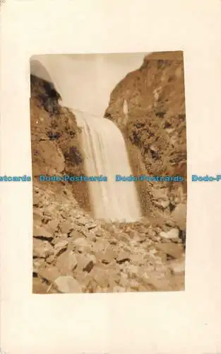 R074968 Unbekannter Ort. Wasserfall. Alte Fotografie