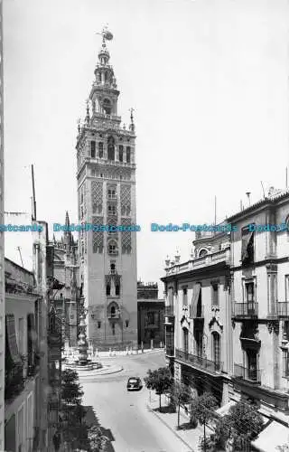 R077456 Sevilla. Mateos Gago Straße und Giralda Tower. Garcia Garabella. Saragos