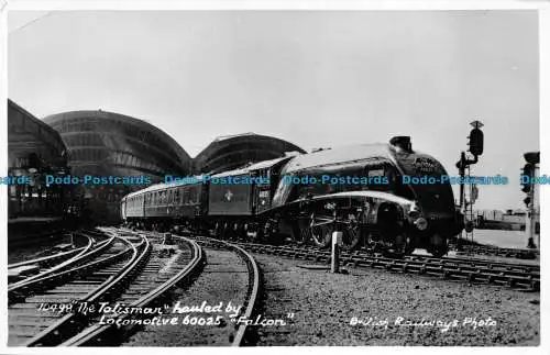 R078281 10498. Der von der Lokomotive 60025 Falcon gezogene Talisman. British Railways