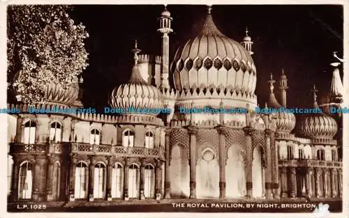 R079786 Der königliche Pavillon bei Nacht. Brighton. Lansdowne Productions. RP. 1953