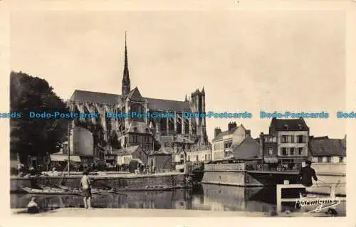 R080872 Amiens. Die Kathedrale und die Dodanbrücke. E. Harmignies. 1951