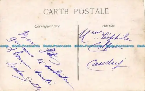 R084500 alte Postkarte. Frau