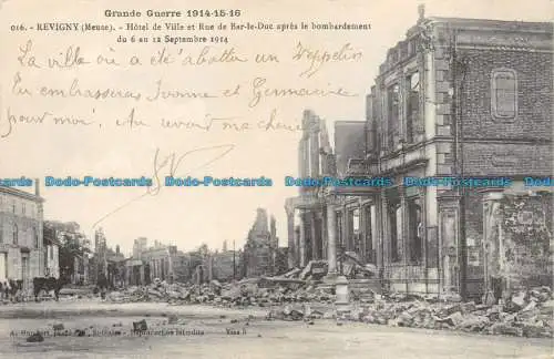 R085027 Großer Krieg. Revigny. Rathaus und Rue de Bar le Duc Apres le Bom