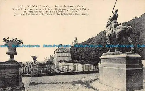 R085207 Block. Statue von Jeanne d Arc. A. Papeghin. Nr. 107