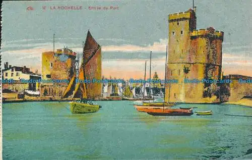 R038551 La Rochelle. Hafeneinfahrt