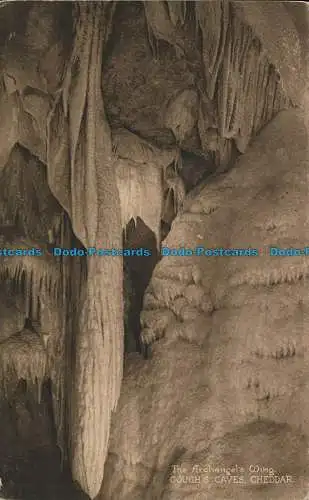 R039267 Erzengels Wing. Goughs Caves. Cheddar