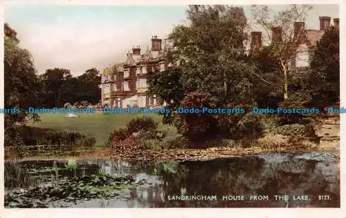 R076838 Sandringham House vom See. RP