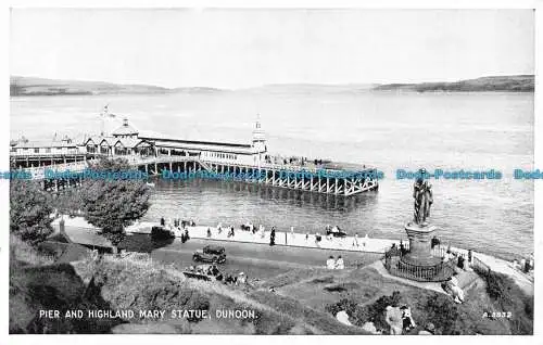 R085864 Pier und Highland Mary Statue. Dunoon. Valentinstag. Silber