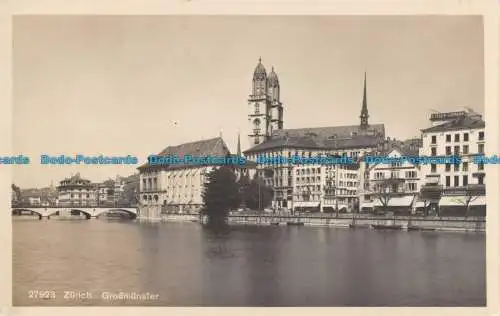 R086445 Zürich. Grosmunster. Wehrli