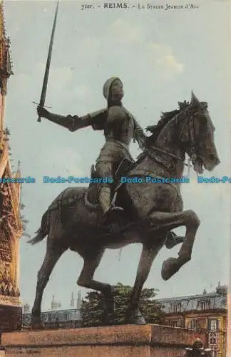 R085479 Reims. die Statue Jeanne d Arc