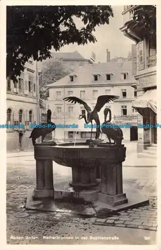 R087451 Baden Baden. Reiherbrunnen in der Sophienstrase. Emil Hartmann