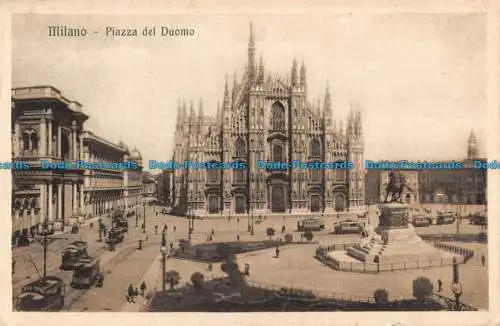 R087665 Mailand. Piazza del Duomo