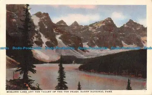 R087069 Moraine See und das Tal der Zehn Gipfel. Banff Nationalpark. Kanada