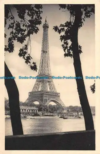 R087102 Paris. Der Eiffelturm. Service Gewerbe Historische Denkmäler Grand Pa