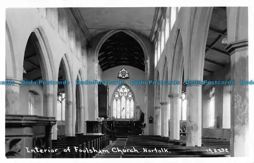 R088758 Innenraum der Foulsham-Kirche. Norfolk. RP