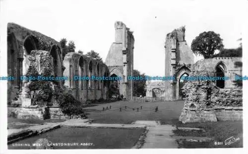 R087123 Blick nach Westen. Glastonbury Abbey. Walter Scott. RP