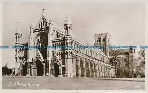 R088604 St. Albans Abbey. Fotopräzigkeit. Englisch. Nr. 2096. RP