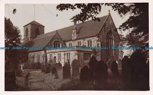 R108026 Alte Postkarte. Kirche und Friedhof