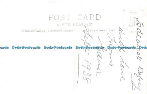 R108233 Alte Postkarte. Frauenporträt