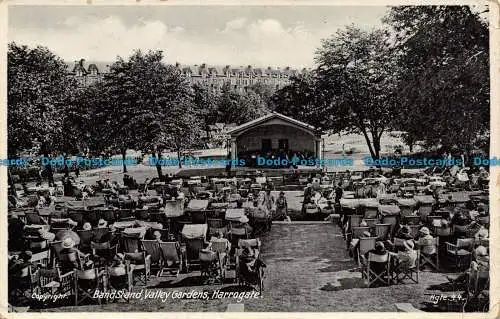 R108689 Bandständer. Valley Gardens. Harrogate. 1940