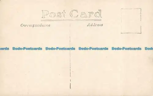 R127567 Alte Postkarte. See im Wald