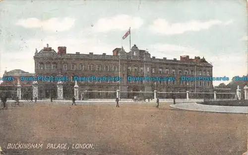 R130108 Buckingham Palace. London. 1911