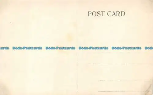 R127631 alte Postkarte. Frau auf dem Stuhl