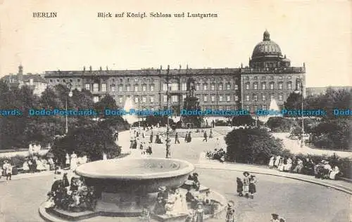 R129472 Berlin. Blick auf König. Schloss und Lustgarten. 1913