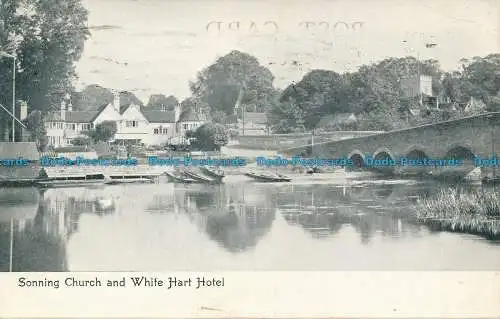 R130493 Sonning Church und White Hart Hotel. 1924