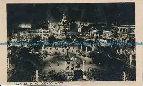 R131713 Plaza de Mayo Buenos Aires. Nachts. B. Hopkins