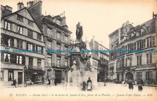 R131087 Rouen. Statue Elevee zum Gedenken an Jeanne d Arc Place de la Pucelle. N