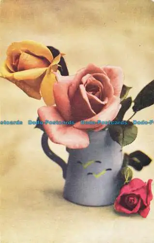 R626069 Vase mit bunten Rosen. Photochrom