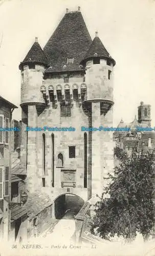 R625424 56. Nevers. Porte du Croux. LL. 1913