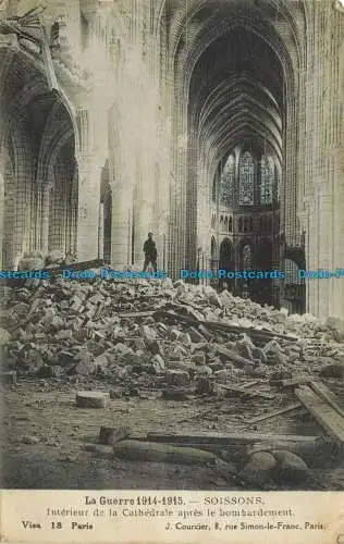 R625510 Der Krieg 1914 1915. Sosis. Innenraum der Kathedrale nach der Bombe