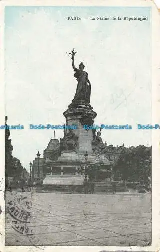 R626640 Paris. Die Statue der Republik