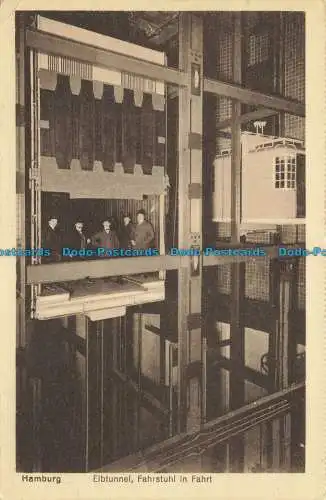 R626810 Hamburg. Elbtunnel. Fahrstuhl in Fahrt. C. Worzedialeck
