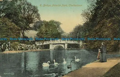 R629230 Cheltenham. E. Brücke. Pittville Park. Valentine Serie