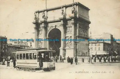 R629751 Marseille. Die Porte d Aix. E.L