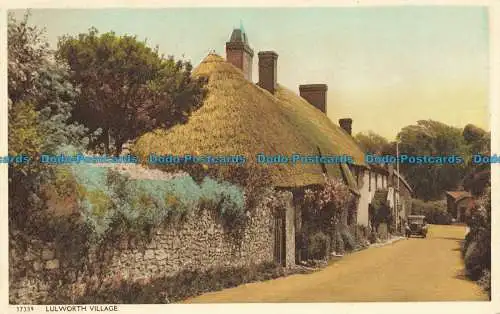 R630391 Lulworth Village. Postkarte