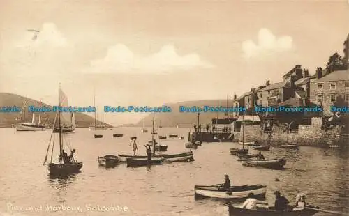 R630564 Salcombe. Pier und Hafen. Marshman. Die Bibliothek