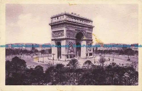 R631013 Paris. L Arc De Triomphe. La Francaise