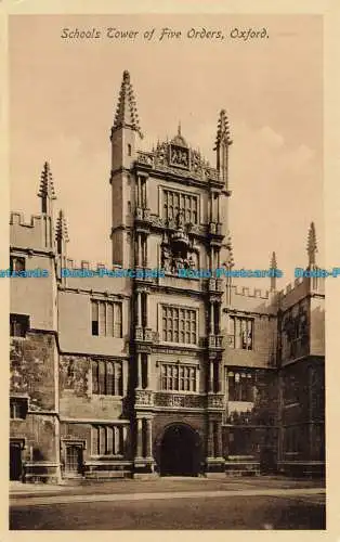 R634498 Oxford. Schulturm der fünf Orden. Die Oxford Times