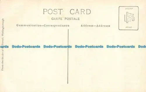 R133522 Alte Postkarte. Männer in Offizierskleidung. S. Powell