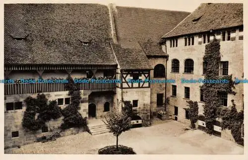 R134193 Nürnberg. Burghof aus dem 15. Jahrhundert. S. Soldansche. A. Zemsch