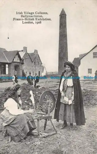 R137255 Irish Village Colleens. Ballymaclinton. Franco British Exhibition. Londo