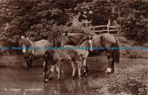 R136827 Ein glückliches Quartett. E.A. Schwerdtfeger. 1910