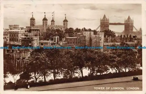 R137711 Tower of London. London. RP. 1931